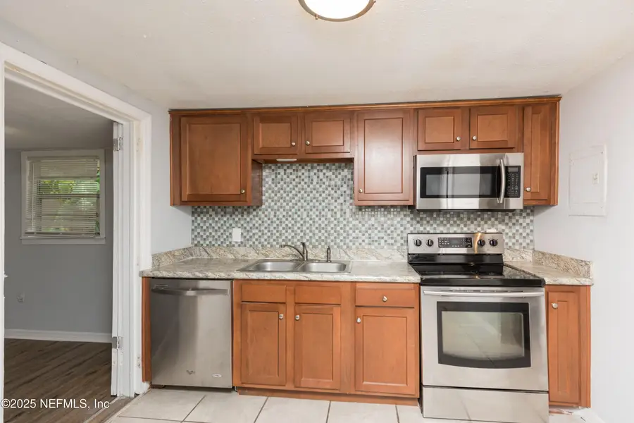 3303 Jones Street, Jacksonville, FL 32206 - Image #3
