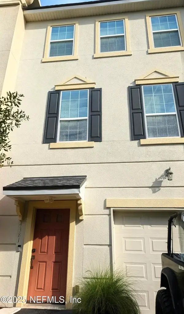 4381 Ellipse Drive, Jacksonville, FL 32246