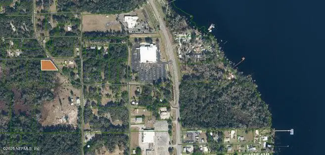 601 Citron Avenue, Crescent City, FL 32112 - Image #1