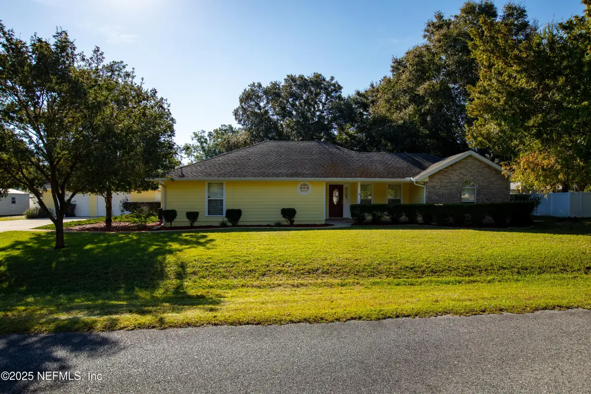 618 SE 44th Street, Keystone Heights, FL 32656 - #1