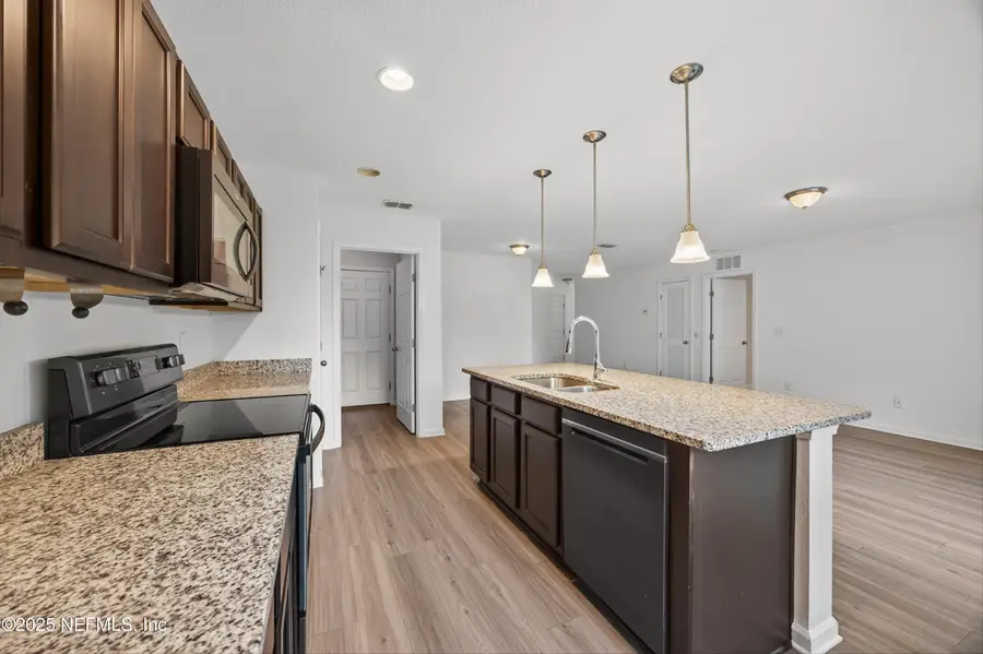 5315 Colonial Avenue, Jacksonville, FL 32210 - #3