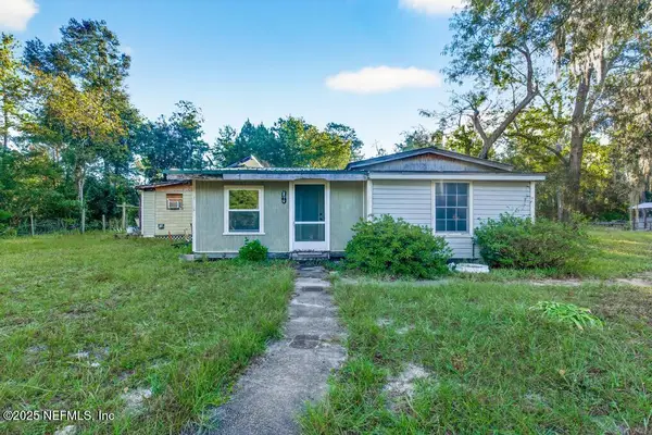 670 E Hillsborough Avenue, Florahome, FL 32140