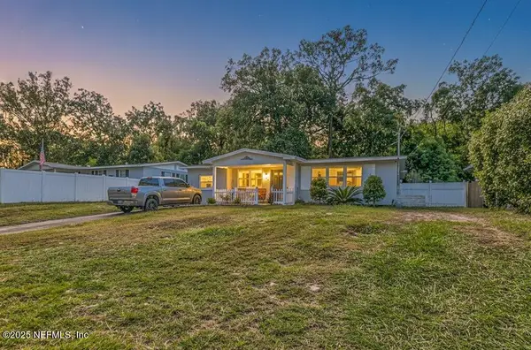 1860 Embassy Drive, Jacksonville, FL 32207