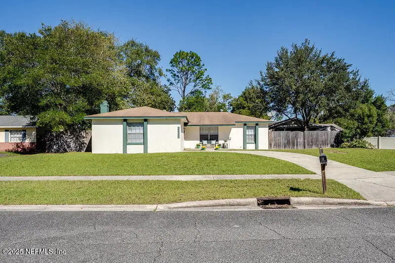 8025 Triumph S Lane, Jacksonville, FL 32244 - Image #2