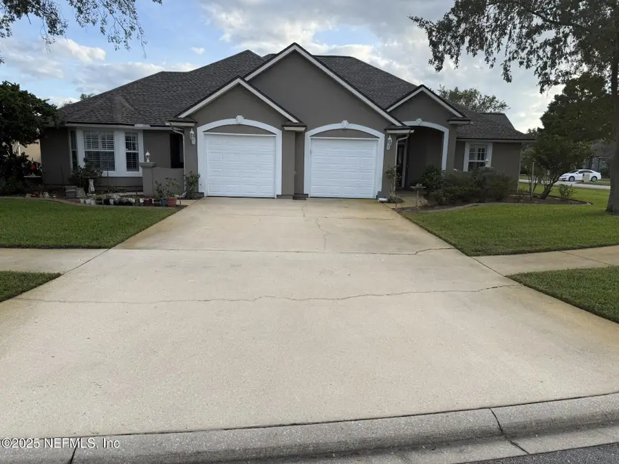 2923 Southbank Circle, Green Cove Springs, FL 32043 - Image #2
