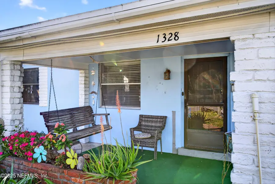 1328 14th N Avenue, Jacksonville Beach, FL 32250 - Image #3