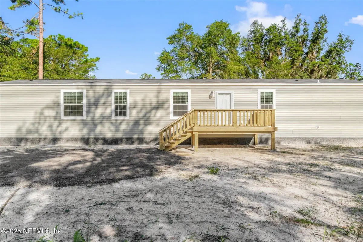 114 Santa Cruz Street, East Palatka, FL 32131 - Image #1