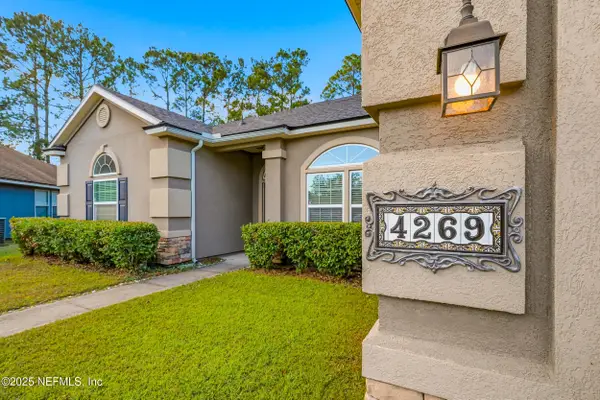 4269 Victoria Lakes W Drive, Jacksonville, FL 32226
