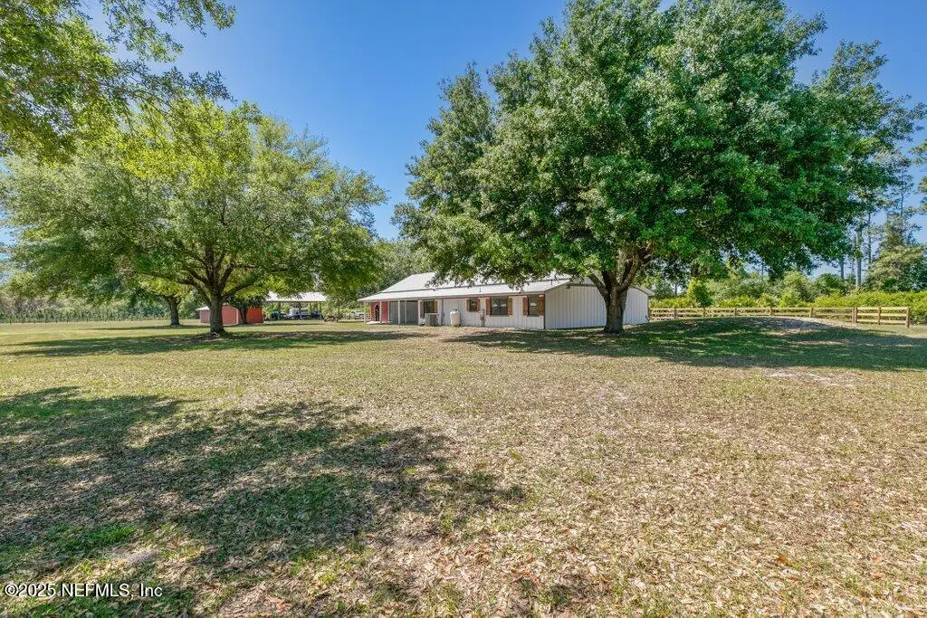 641 E State Road 100, San Mateo, FL 32187 - #1