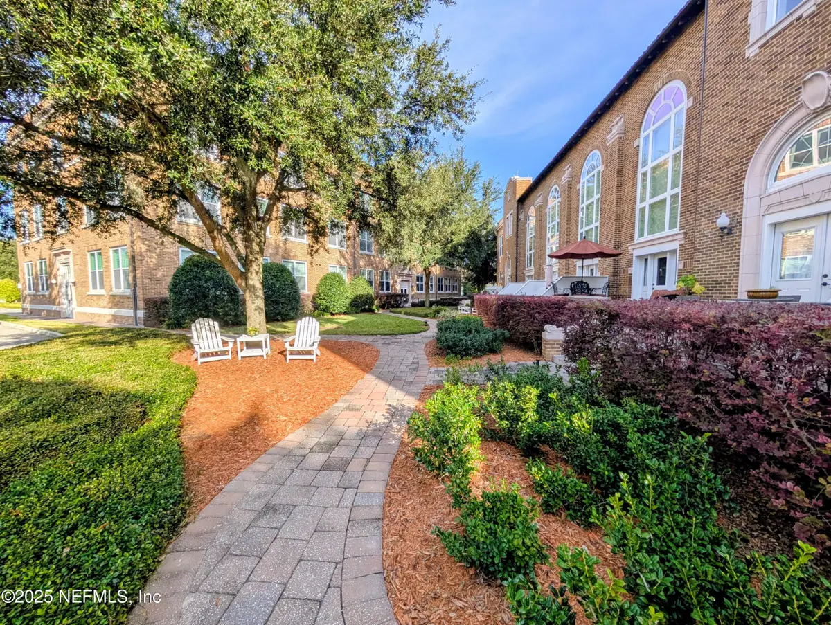 2525 College Street #2102, Jacksonville, FL 32204 - Image #1