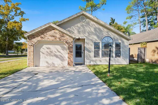 1854 Quebec Court, Middleburg, FL 32068