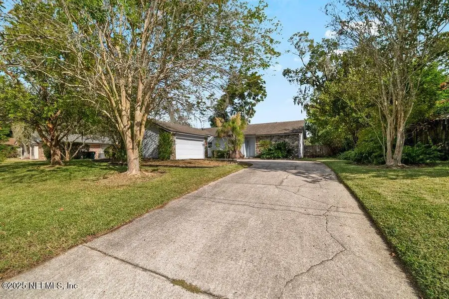 12437 Mike Drive, Jacksonville, FL 32223 - Image #2