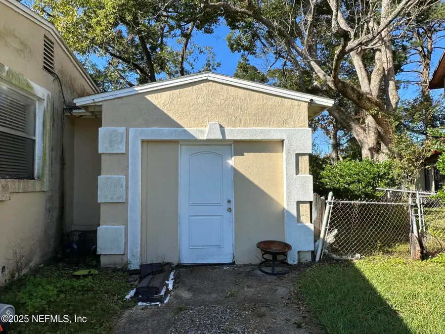 7828 W Caxton W Circle, Jacksonville, FL 32208 - Image #3