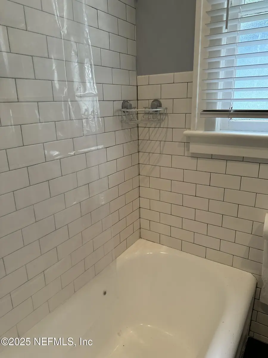 3854 Valencia Road, Jacksonville, FL 32205 - Image #3