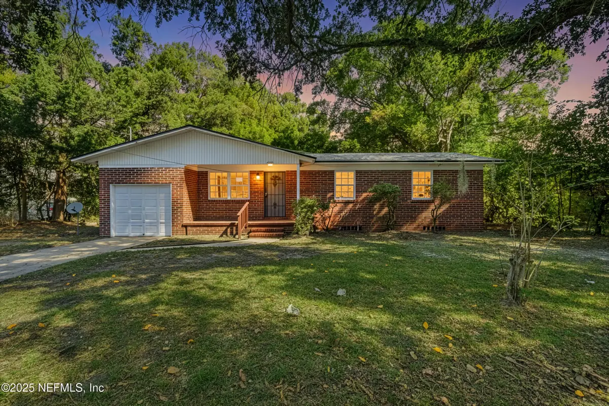 5557 Cleveland Road, Jacksonville, FL 32209 - Image #1