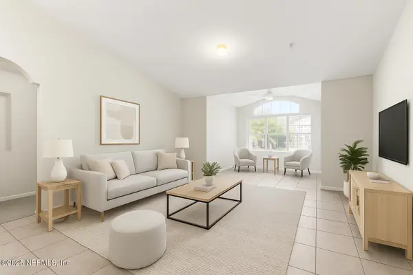 13810 Sutton Park N Drive #221, Jacksonville, FL 32224