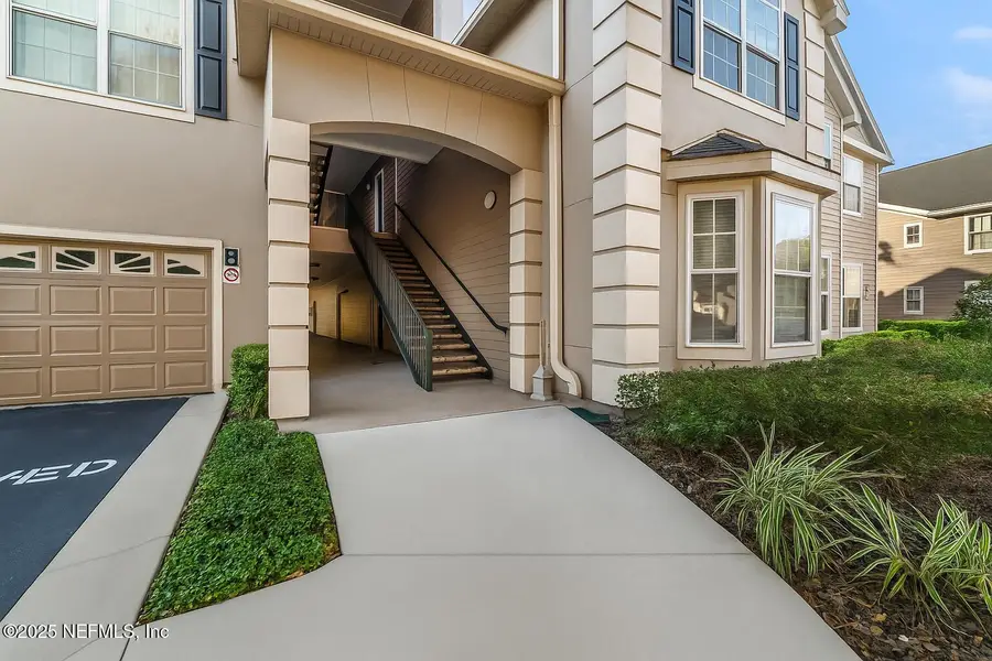 13810 Sutton Park N Drive #221, Jacksonville, FL 32224 - Image #2