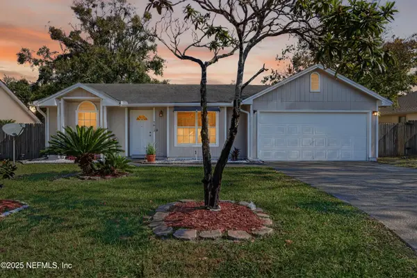 7613 Chelmsford Drive, Jacksonville, FL 32244