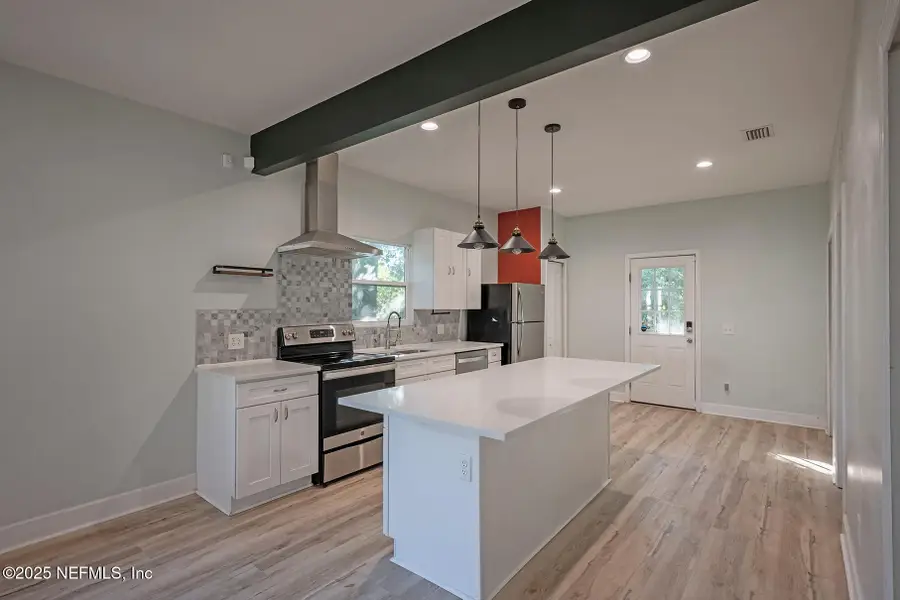 2818 White Avenue, Jacksonville, FL 32207 - Image #3