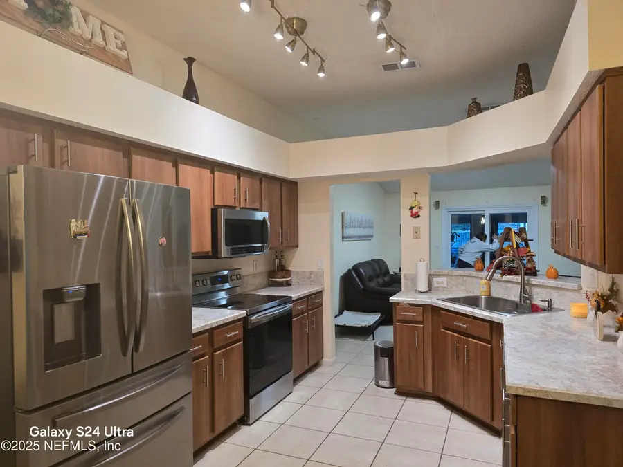 615 Abbey Court, Orange Park, FL 32073 - Image #3