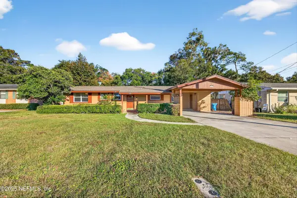 1355 E Lamanto E Avenue, Jacksonville, FL 32211