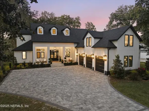 4162 Riverview Circle, Green Cove Springs, FL 32043