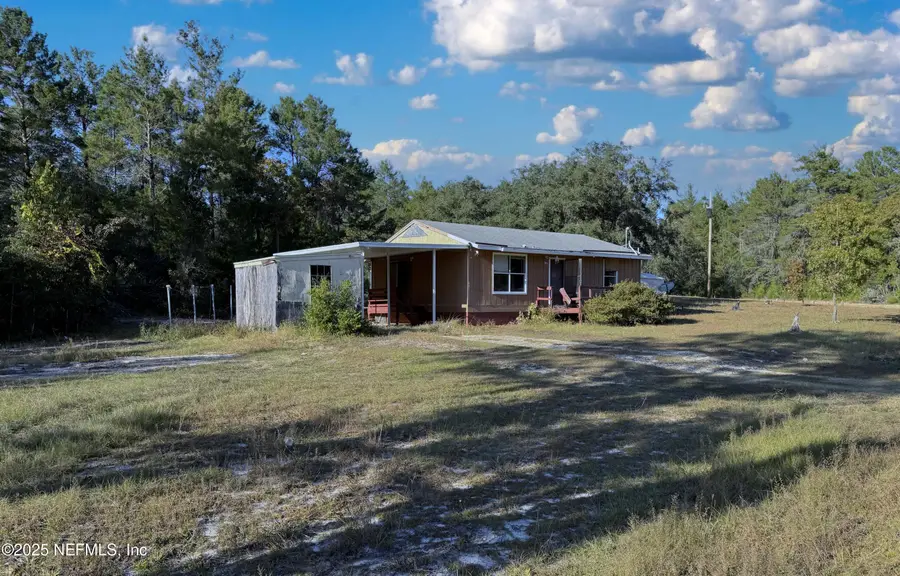 127 Lake Louise Circle, Interlachen, FL 32148 - Image #3