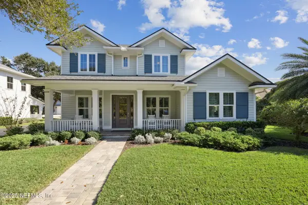 3278 1st Avenue, Fernandina Beach, FL 32034