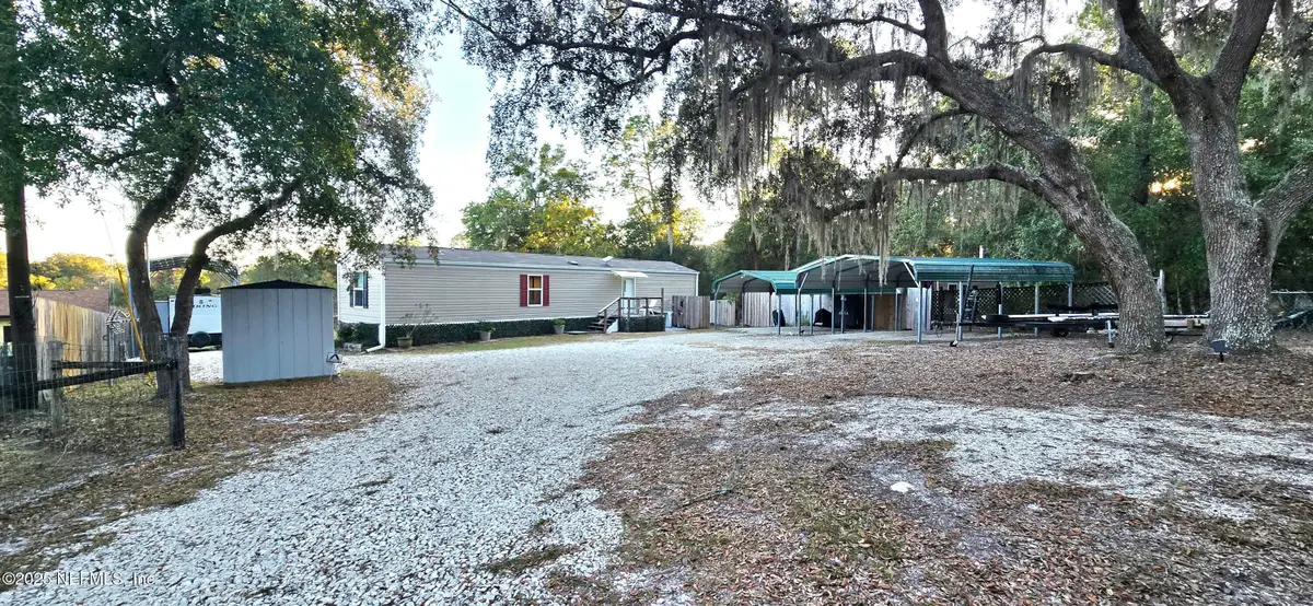 118 E Hillside Drive, Hawthorne, FL 32640 - Image #1