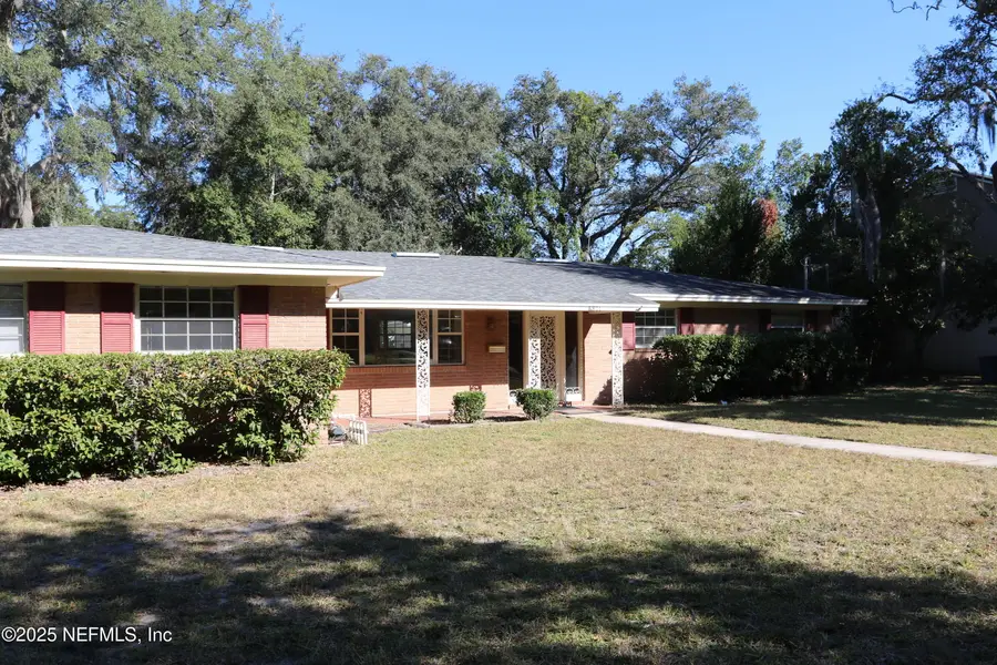 6811 Hermitage Road, Jacksonville, FL 32277 - Image #2