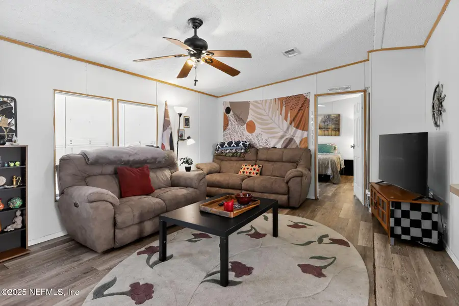 136 E Moccasin Creek Lane, Palatka, FL 32177 - Image #3