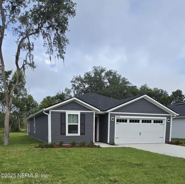 15236 Robert Avenue, Jacksonville, FL 32218