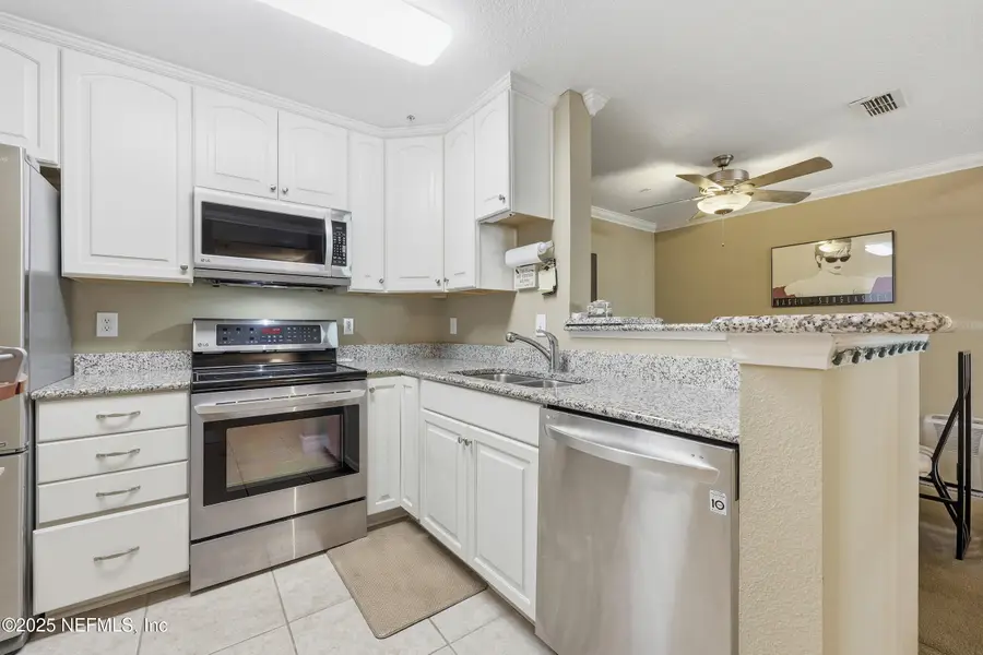 7701 Timberlin Park Boulevard #312, Jacksonville, FL 32256 - Image #2