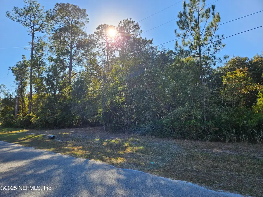 306 Lakeshore Drive, Starke, FL 32091 - Image #2