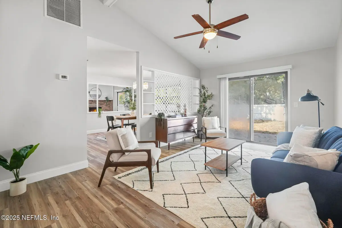 3042 Hampstead Dr Drive, Jacksonville, FL 32225 - Image #1