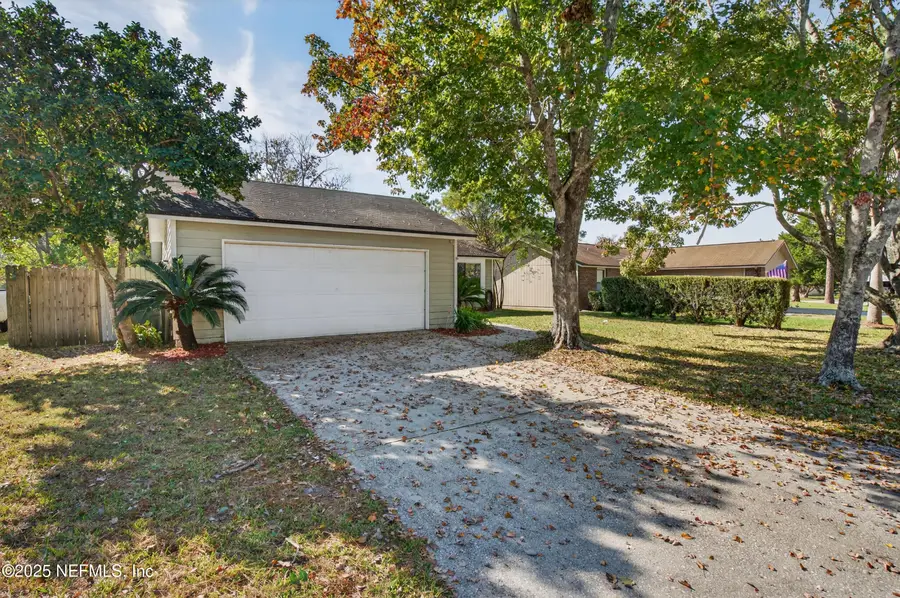 3638 Lumberjack N Circle, Jacksonville, FL 32223 - Image #2
