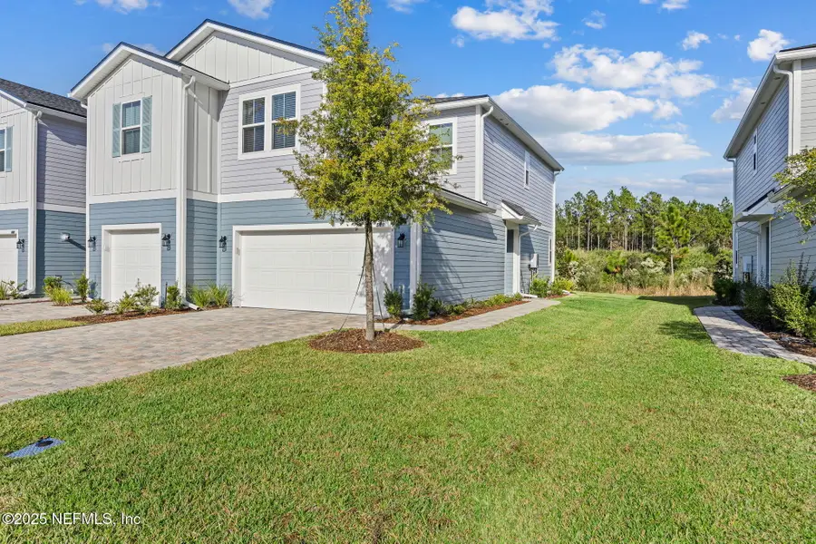 541 Brandon Lakes Drive, Jacksonville, FL 32223 - Image #2