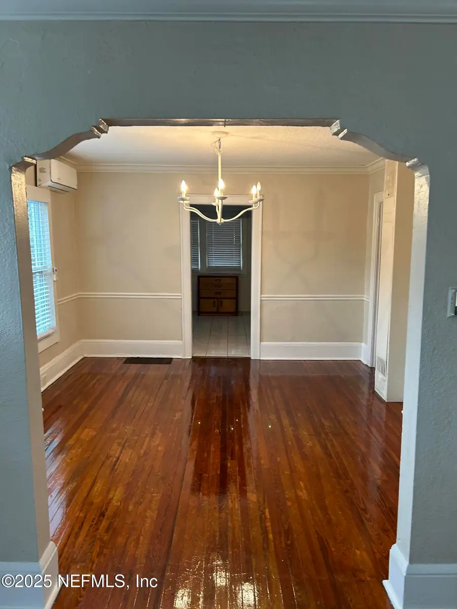1527 Naldo Avenue, Jacksonville, FL 32207 - Image #3