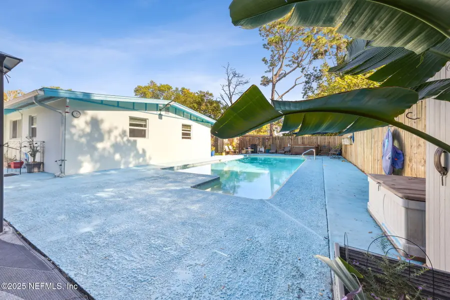 7428 Sandhurst S Road, Jacksonville, FL 32277 - Image #2