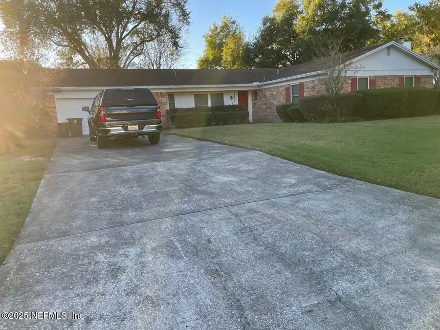 4237 St Francis Circle, Jacksonville, FL 32210 - Image #2