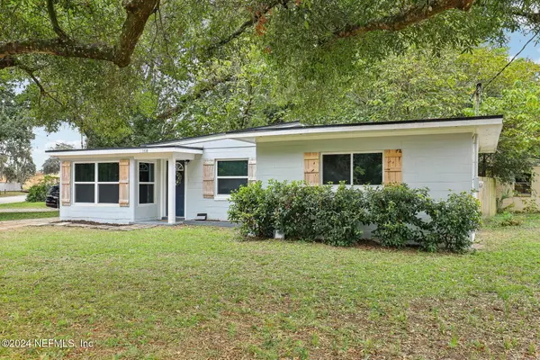 1268 King Arthur Road, Jacksonville, FL 32211