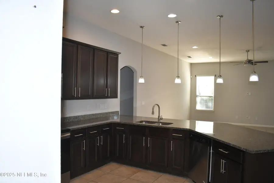 15468 Spotted Stallion Trail, Jacksonville, FL 32234 - Image #2