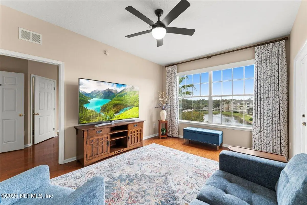 7801 Point Meadows Drive #8404, Jacksonville, FL 32256 - Image #1