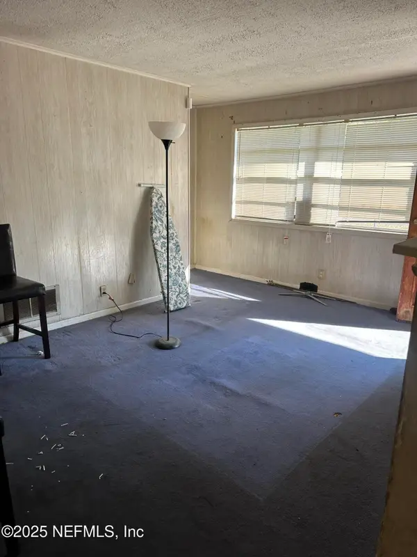 4544 Melvin W Circle, Jacksonville, FL 32210