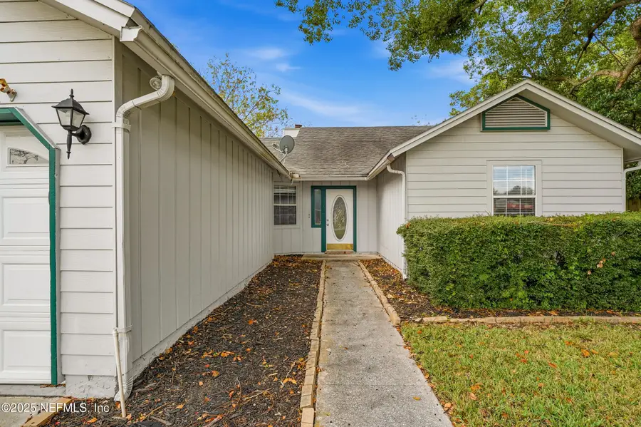 400 Cranes Landing Court, Jacksonville, FL 32216 - Image #2