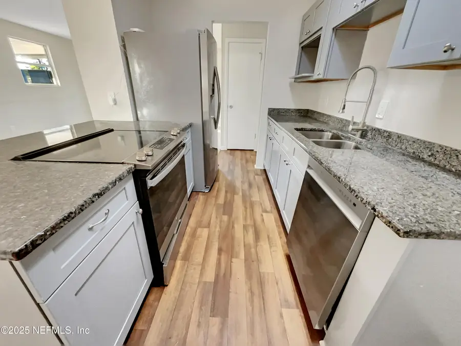 7748 Knoll N Drive, Jacksonville, FL 32221 - Image #2