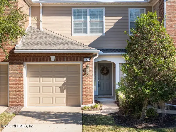 4135 Crownwood Drive, Jacksonville, FL 32216