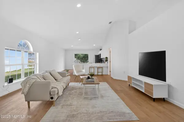 1561 Slash Pine Court, Orange Park, FL 32073