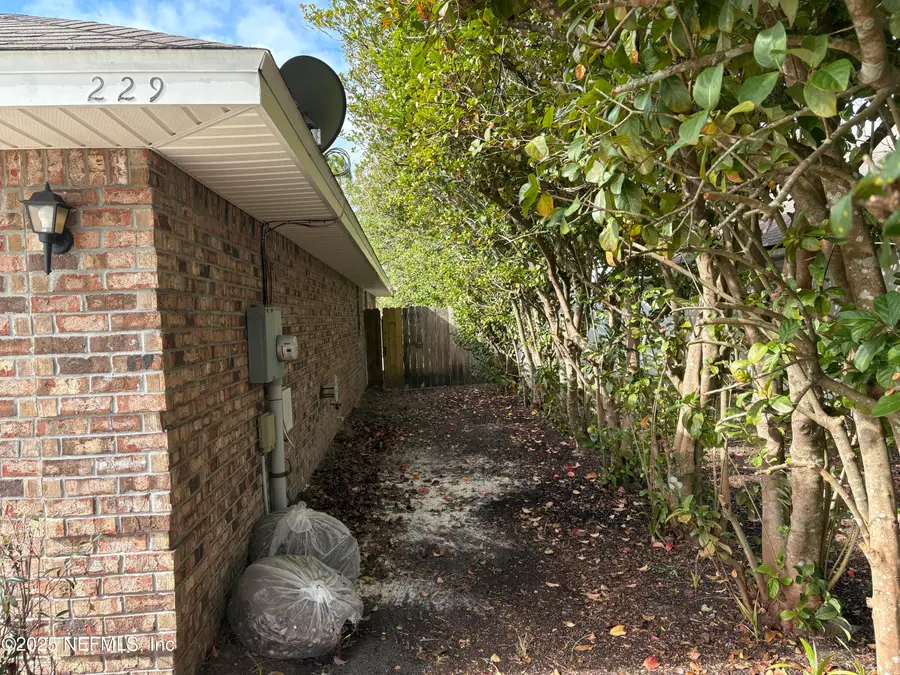 229 Carolina Jasmine Lane, Saint Johns, FL 32259 - Image #2