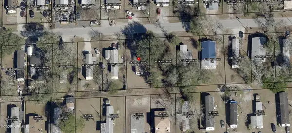 8428 Nussbaum Drive, Jacksonville, FL 32210